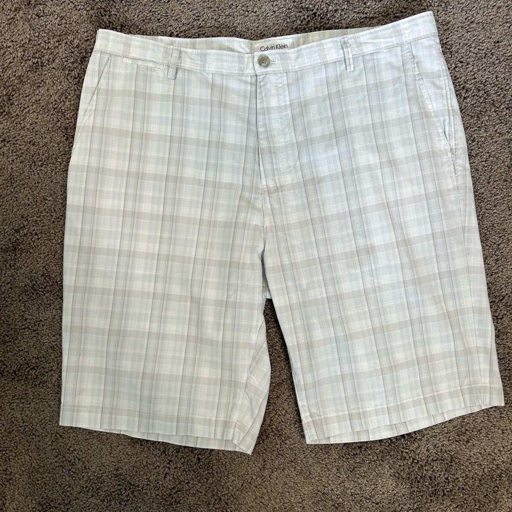 Calvin Klein‎ men’s size 38 shorts